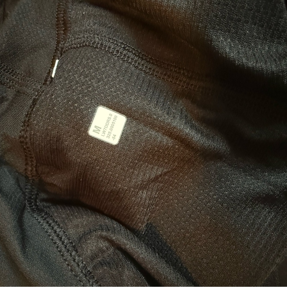 Lululemon Fast and Free shorts - Picture 6 of 6
